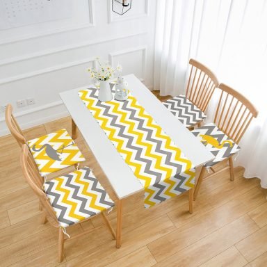 Sarı & Gri Zigzag ve Flamingo Motifli 4 Fermuarlı Sandalye Minderi ve 1 Runner Seti