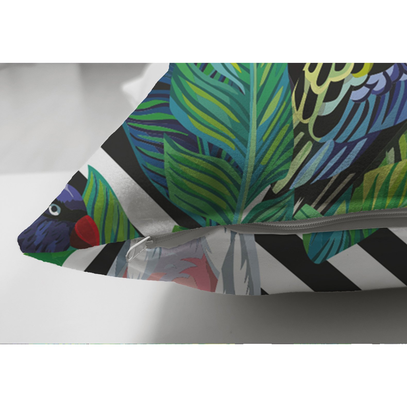 Suet-K3502-Geometrik-Zeminde-Tropikal-Desenli-Dijital-Baskili-Modern-Suet-Yastik-Kirlent-Kilifi-2