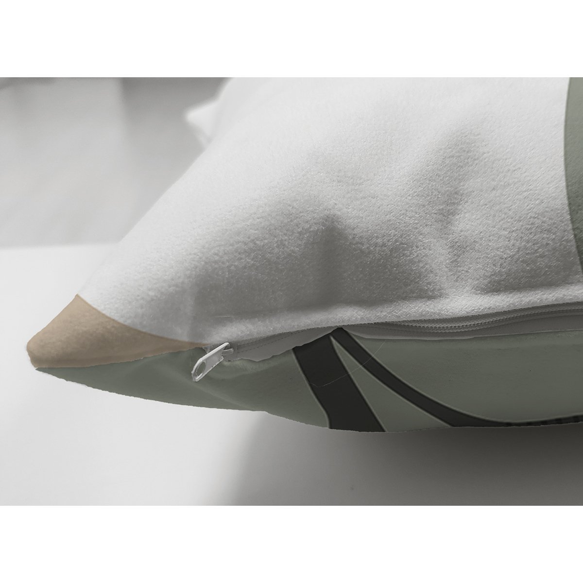 Suet-K7519-Renkli-Zeminli-Onedraw-Cizimli-Yaprak-Desenli-Dijital-Baskili-Modern-Suet-Yastik-Kirlent-Kilifi-2