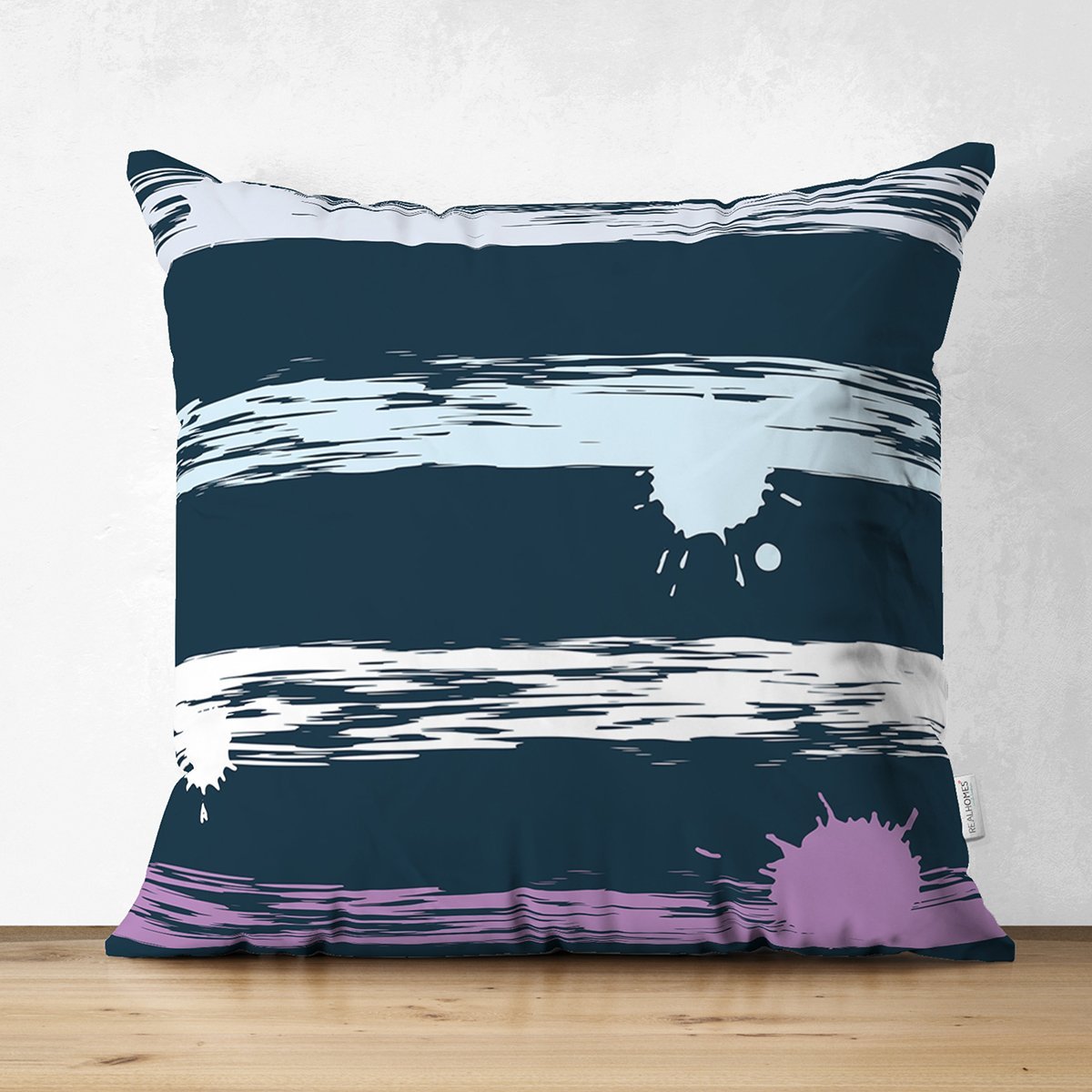 Suet-K7766-Siyah-Zemin-Uzerinde-Modern-Cizgili-Dijital-Baskili-Modern-Suet-Yastik-Kirlent-Kilifi