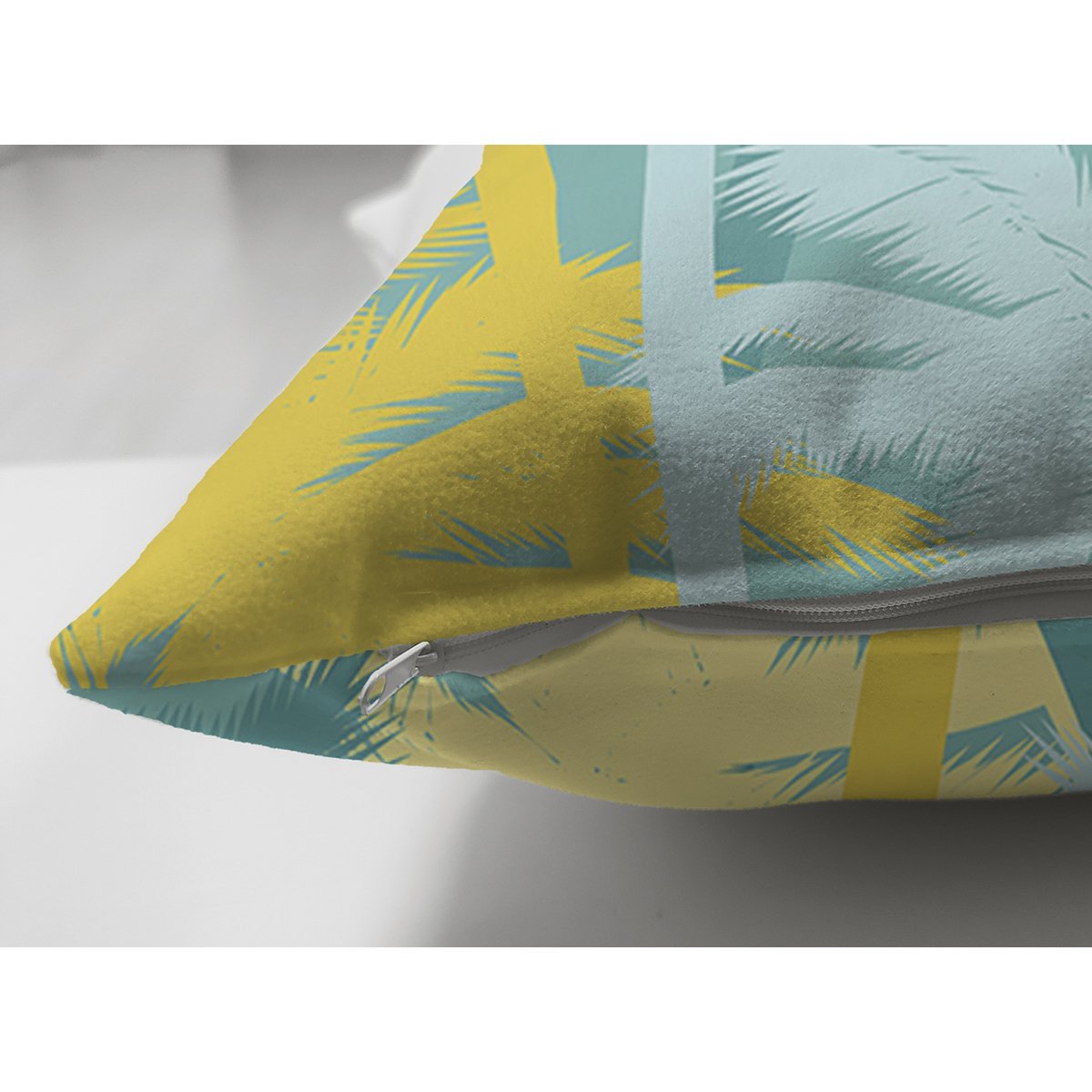 Suet-K7897-Renkli-Zemin-Uzerinde-Soyut-Cizimli-Palmiyeler-Dijital-Baskili-Modern-Suet-Yastik-Kirlent-Kilifi-2