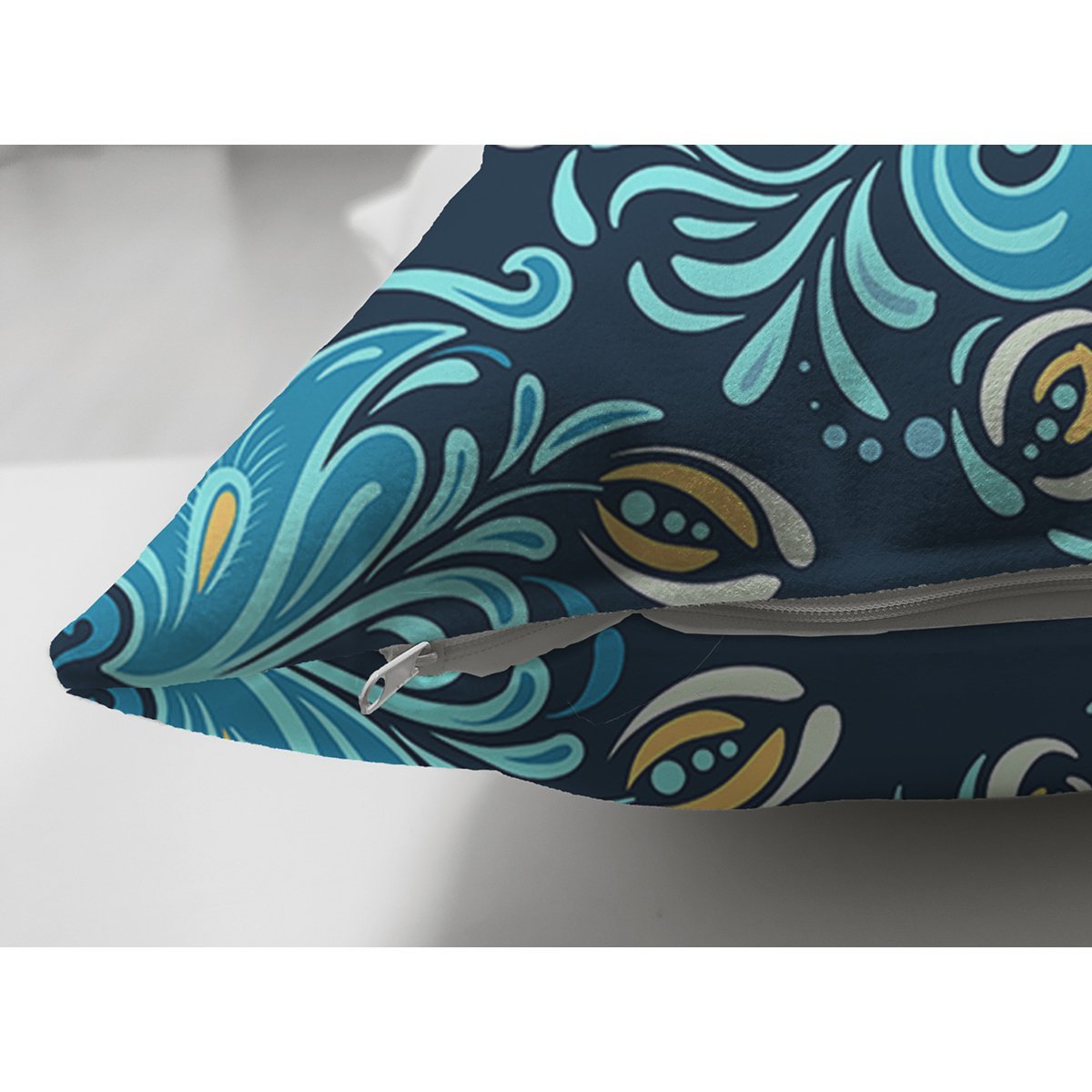 Suet-K7939-Renkli-Zemin-Uzerinde-Cini-Desenli-Dijital-Baskili-Modern-Suet-Yastik-Kirlent-Kilifi-2