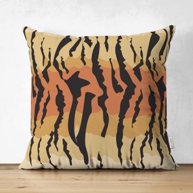 Beyaz Zemin Üzerinde Renkli Çiçek Desenli Dijital Baskılı Modern Süet Yastık Kırlent Kılıfı