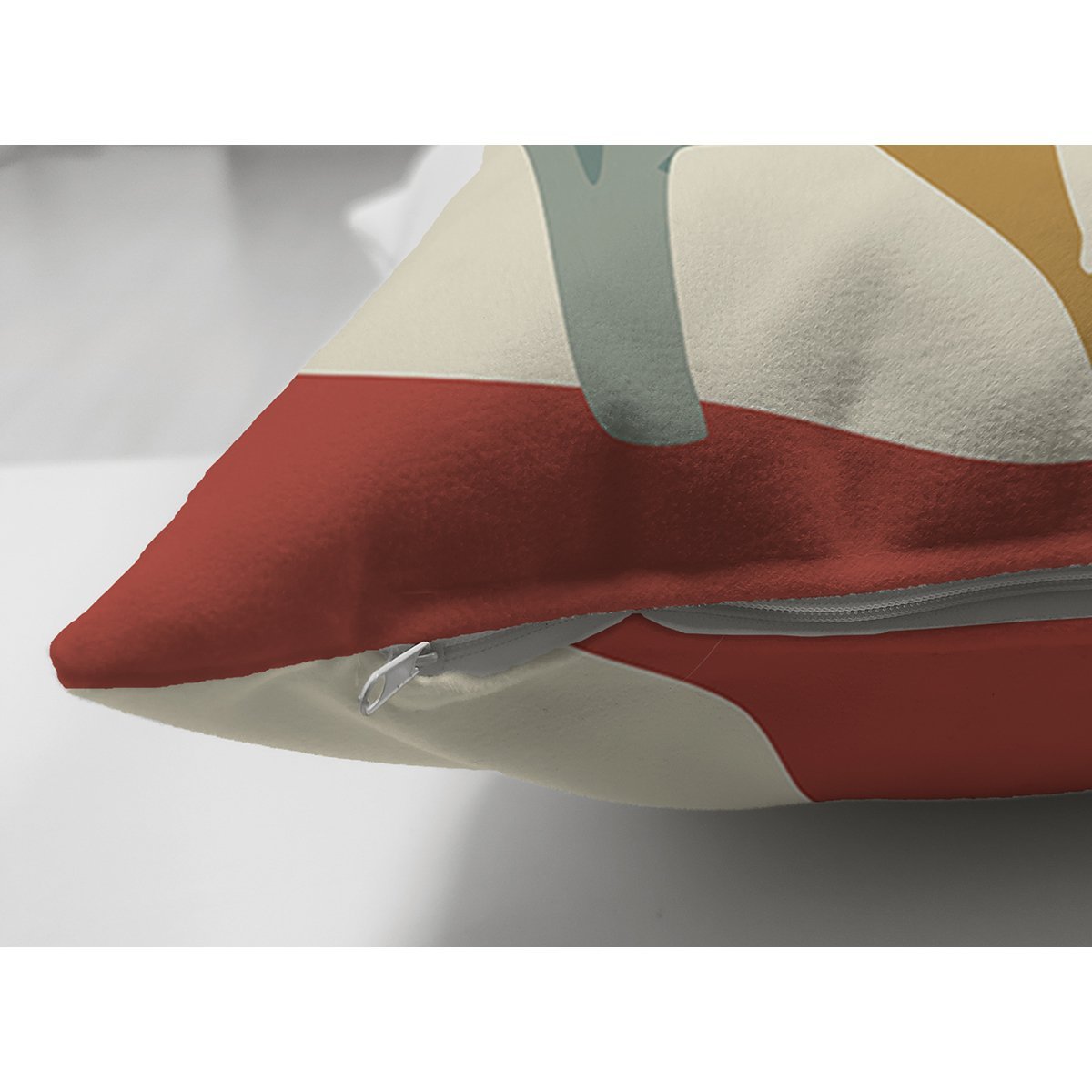 Suet-K8128-Pastel-Zemin-Uzerinde-Yaprak-Desenli-Dijital-Baskili-Modern-Suet-Yastik-Kirlent-Kilifi-2