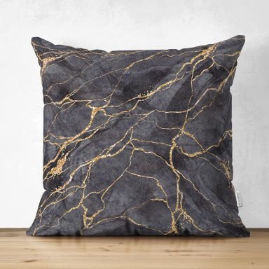Siyah Zemin Üzerinde Gold Detaylı Mermer Desenli Dijital Baskılı Modern Süet Yastık Kırlent Kılıfı