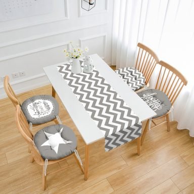 Gri Renklerin Şıklığı 4 Yuvarlak Pofidik Sandalye Minderi ve 1 Runner Seti