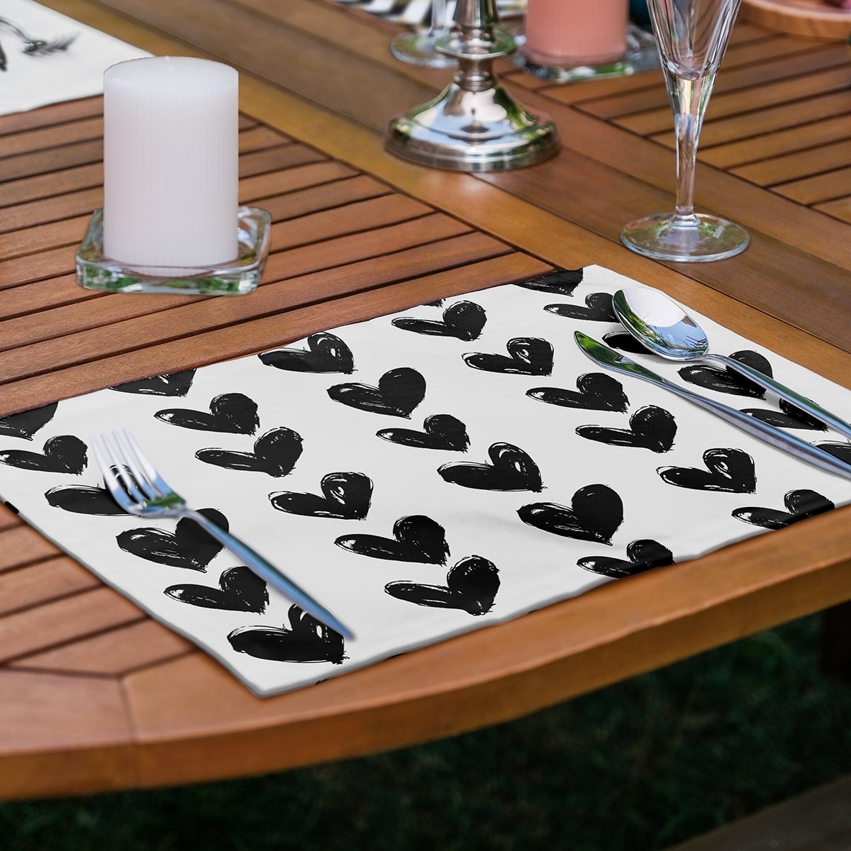 Servis4lu-Set80-4lu-I-Love-You-Kalp-Tasarimli-Amerikan-Servis-Seti-1