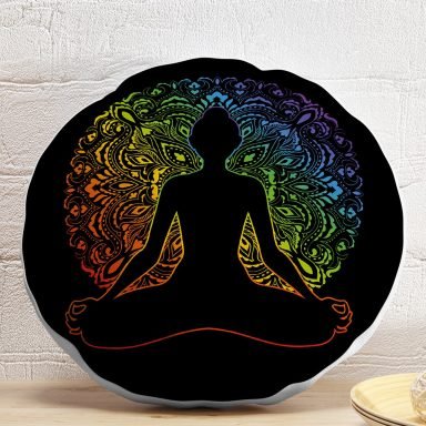 Siyah Zeminde Gökkuşağı Motifli Uzak Doğu Yoga Desenli Yuvarlak Kırlent Kılıfı