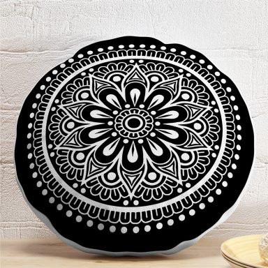 Siyah Beyaz Çiçek Desenli Mandala Motifli Yuvarlak Kırlent Kılıfı