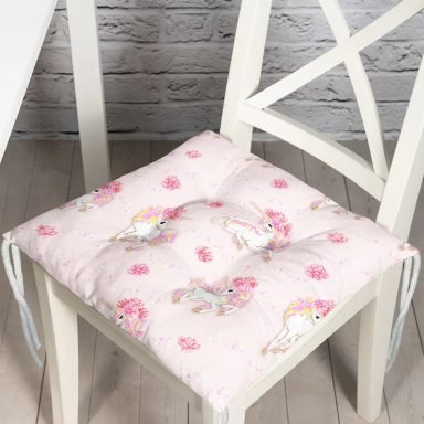 Realhomes Pembe Zeminde Dişi Unicorn Tasarımlı Dijital Baskılı Modern Pofidik Sandalye Minderi