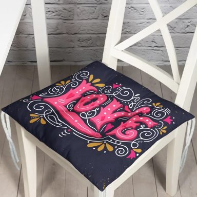 Renkli Love Baskılı Dijital Baskılı Modern Pofidik Sandalye Minderi