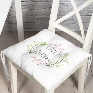 Love And Thanks Yaprak Desenli Dijital Baskılı Pofidik Kare Sandalye Minderi