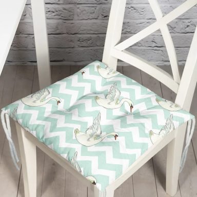 Zigzag Zeminli Kuğu Desenli Dijital Baskılı Modern Pofidik Sandalye Minderi