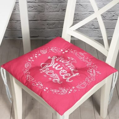 Home Sweet Home Dijital Baskılı Pofidik Kare Sandalye Minderi
