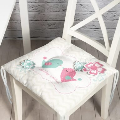Açık Gri Zigzag Temalı Kuş Motifli Pofidik Kare Sandalye Minderi