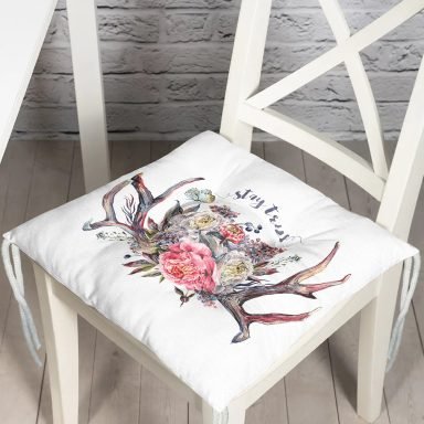 Stay True Motifli Kavaniçe Desenli Dijital Baskılı Pofidik Sandalye Minderi
