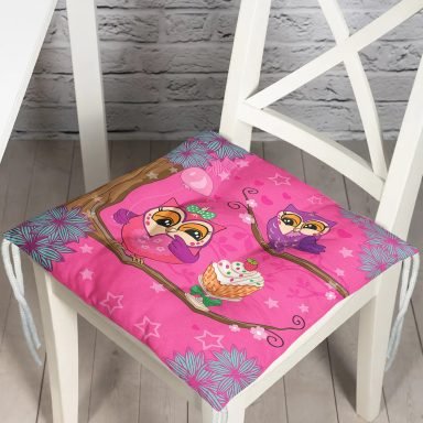 Pembe Zemimde Baykuşlar Desenli Pofidik Kare Sandalye Minderi