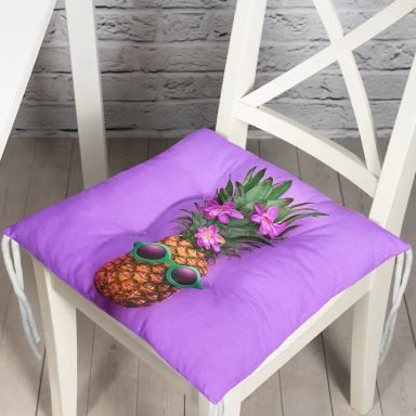 Mor Zeminde Ananas Desenli Modern Pofidik Sandalye Minderi