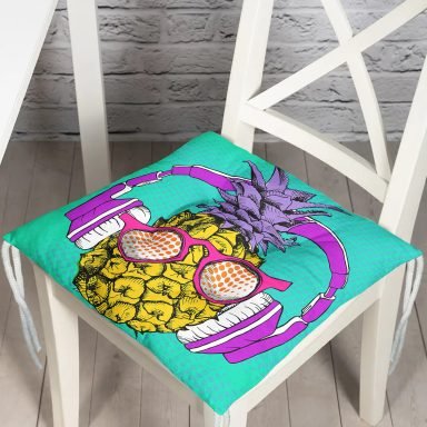 Mavi Zeminde Ananas Desenli Dijital Baskılı Pofidik Sandalye Minderi