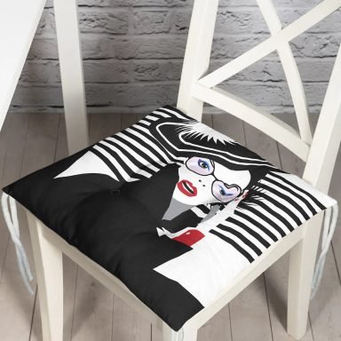 Siyah Beyaz Fashion Woman Tasarımlı Pofidik Kare Sandalye Minderi