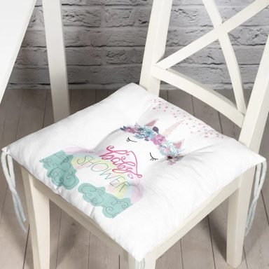 Beyaz Zeminde Baby Shower Özel Tasarım Çocuk Odası Pofidik Sandalye Minderi