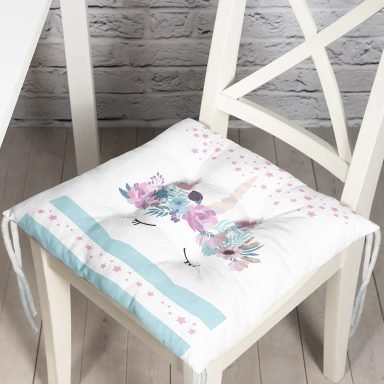 Realhomes Beyaz Zeminde Baby Shower Özel Tasarım Modern Pofidik Sandalye Minderi