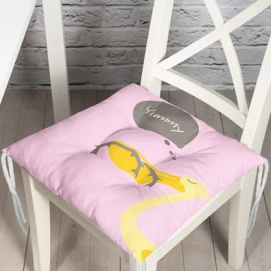Pembe Zeminde Leylek Motifli Özel Tasarım Çocuk Odası Pofidik Sandalye Minderi