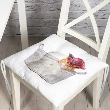 Sepette Şapkalı Kedi Desenli Dijital Baskılı Modern Pofidik Sandalye Minderi