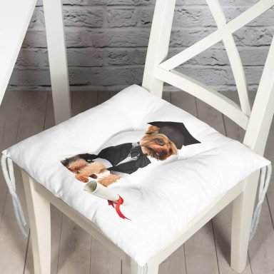 Mezuniyet Kıyafetli Köpekçik Dijital Baskılı Modern Pofidik Sandalye Minderi