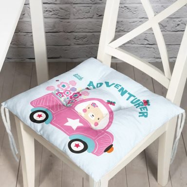 Pembe Ara Süren Kedi Figürlü Dijital Baskılı Modern Pofidik Sandalye Minderi