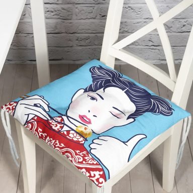 Suşi Yiyen Japon Kız Desenli Modern Pofidik Sandalye Minderi