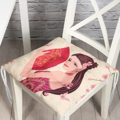 Pembe Yelpazeli Kadın Motifli Pofidik Sandalye Minderi