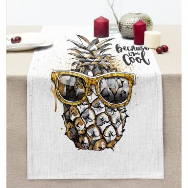 Beyaz Zeminde 3D Ananas Özel Tasarımlı Dikişli Şönil Runner