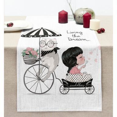 Fashion Girl Dijital Baskılı Modern Dikişli Şönil Runner