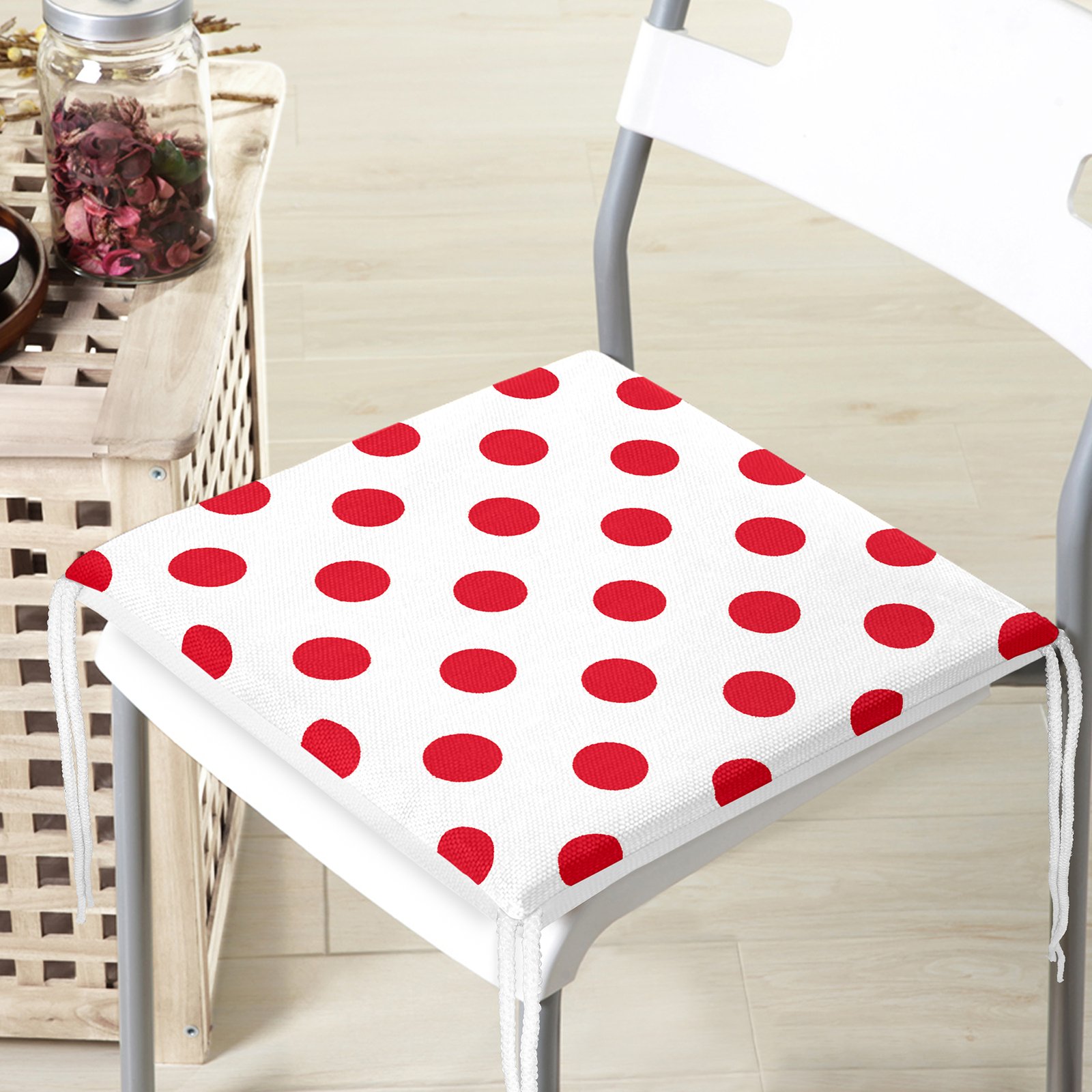 Frm-2151-Kirmizi-Puantiyeli-Dijital-Baskili-Fermuarli-Sandalye-Minderi-Gorsel-3