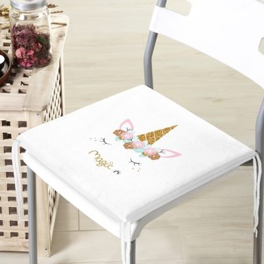 Beyaz Zeminde Magic Unicorn Tasarımlı Çocuk Odası Fermuarlı Sandalye Minderi