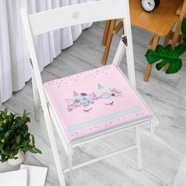 Pembe Zeminde Baby Shower Özel Tasarım Modern Fermuarlı Sandalye Minderi