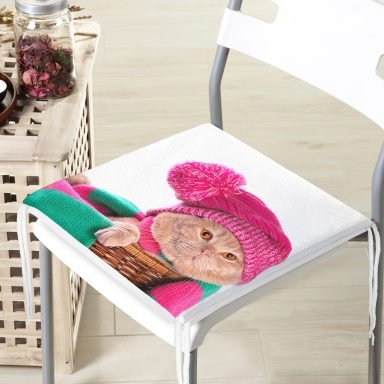 Sepet İçinde Pembe Şapkalı Sevimli Kedicik Dekoratif Fermuarlı Sandalye Minderi