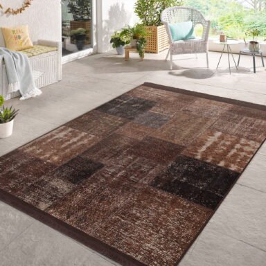 Kahverengi Zeminde Patchwork Motifli Yöresel Desenli Vintage Klasik Salon & Oturma Odası Yatak Odası Dijital Baskılı Makinede Yıkanabilir Kaymaz Taban Saçaklı Halı