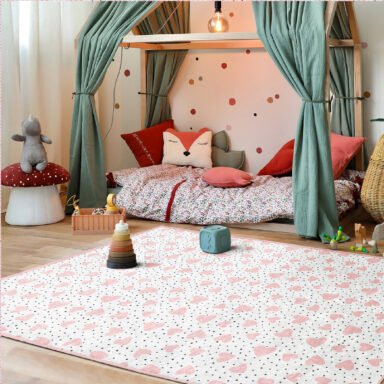 Pembe Kalp Desenli Çocuk Halısı - Kaymaz Tabanlı Makinede Yıkanabilir Yumuşak Halı