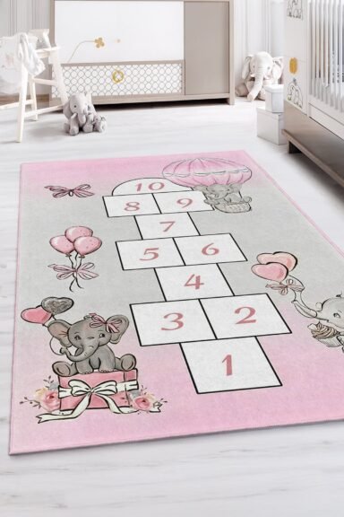 Seksekli Sevimli Fil Desenli Pembe Çocuk Odası Halısı
