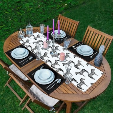 Zebra Tasarımlı Dijital Baskılı 1 Adet Runner & 4 Adet Yeşil Renkli Amerikan Servis