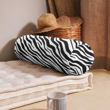Beyaz Zemin Üzerinde Siyah Zebra Desenli Dijital Baskılı Modern İç Dolgulu - Fermuarlı Süet Silindir Yuvarlak Yastık Kırlent