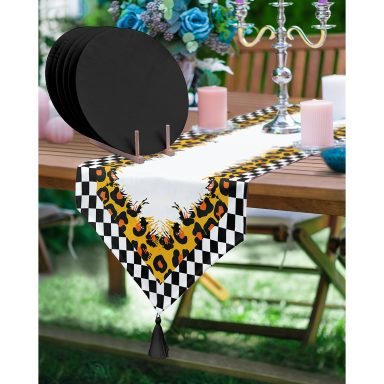 Realhomes Dama Zebra Desenli Özel Tasarım Püsküllü Runner & 6'lı Siyah Düz Renk Supla - Servis Altlığı